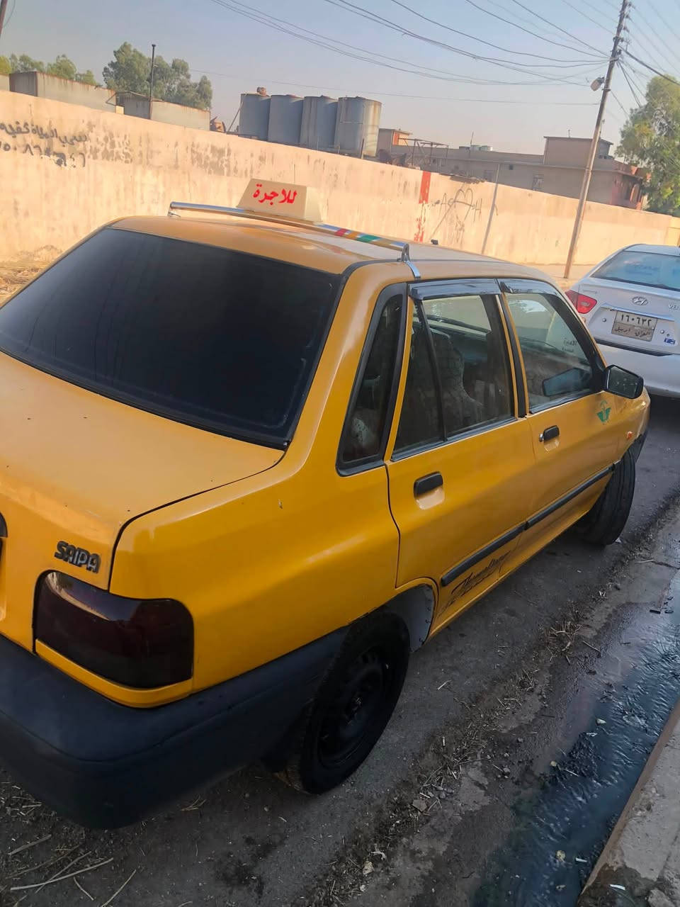 للبيع ٢٠١٠
صبغ حزام بدون ضرر مشروع وطني 
سياره جاهزه مكاني موصل سعر ٢٥ وبيها مجال
*********** واتساب
