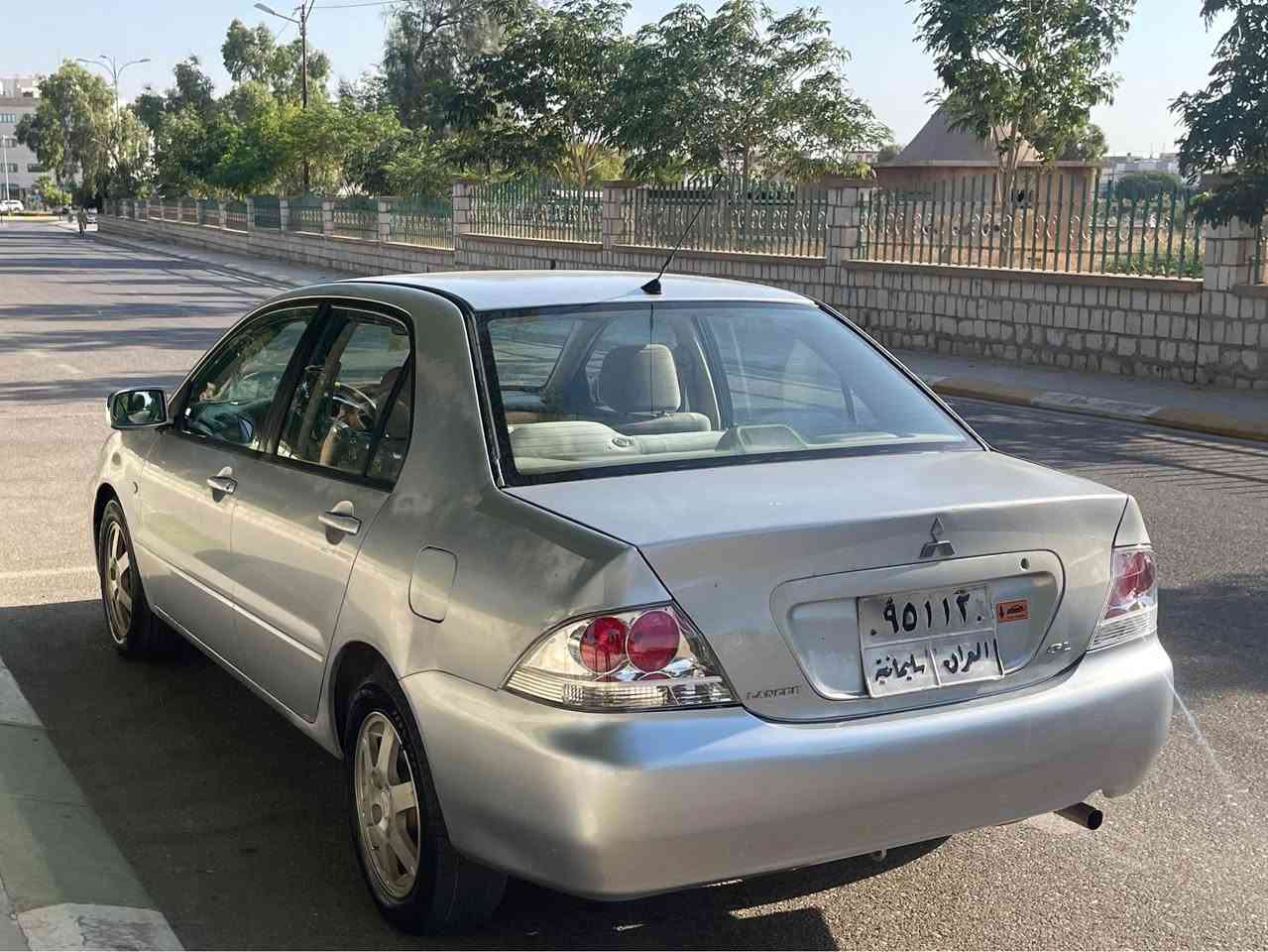لانسەر مۆدیل٢٠٠٧مەکینە گەورەی ناو زەردی سویج کۆنترۆل مەکینەو گیری بەشەرت نەکراوەتەوە سەدری دواوەو پیشەوەی کاملە یەک دینار مەسرفی تیا نییە. شوین کەلار *********** Singapore
