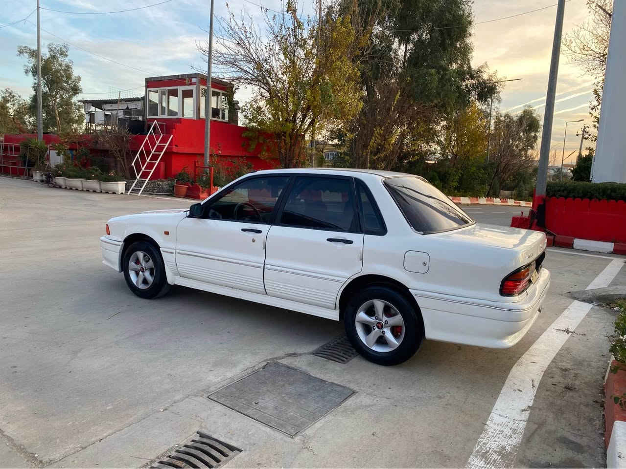 بسم الله الرحمن الرحيم   گلاند مكينه ٦٣  گير عا دى جام كاره با   موذيل ١٩٨٨ ***********   ٤٠$ رانية, السليمانية
