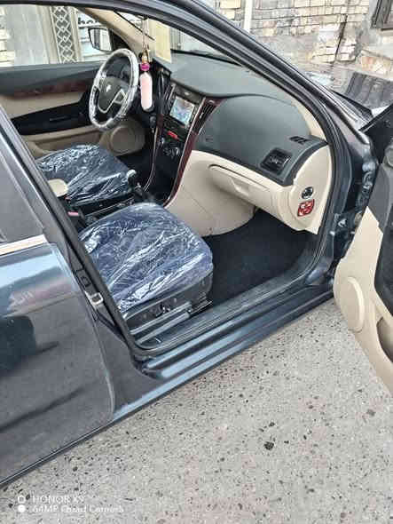 السلام عليكم سياره للبيع سمند دنا موديل 18 رقم بغداد دولي مواصفات السياره حساسات كامره ايرباك استيرن ودشبول كشنات كهربائيه كير ومكينه مكفولات كشر السياره بس تكحيلات  والسونار مرفوع بالصور صدر جديد كهربائيات تبريد تدفئه كلها شغاله  السياره نظيفه ماتصرف عليها ولاربع السعر 58 وبيها مجال بسيط السنويه لحد 2029 سياره باسمي مامتواجد عل نت *********** مكاني بغداد
