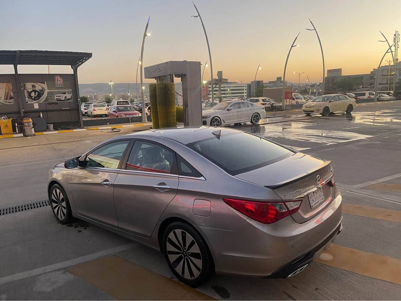 sonata 2010
سوناتا ٢٠١٠  براوه يه  ٤٩$
كودى بوكراوه به ناوى خومه وه يه
بي ره قه مي دوبه ي
گير و مه كينه به شه رت مه كينه ٤ بستون 2.0
تراكشن و  Abs  و Auto hold
كوشن جلد
چوار كوشن هيته ر
به صمه و ده رگا به صمه دوو به صمه ي له گه له
ئاوينه شه فت بريكى به سراوه
ته بري دو گه رمي به شه رت ته بريد مه ركه زي
شاشه و ئاوينه فوتو و حاسه *********** السليمانية, العراق
