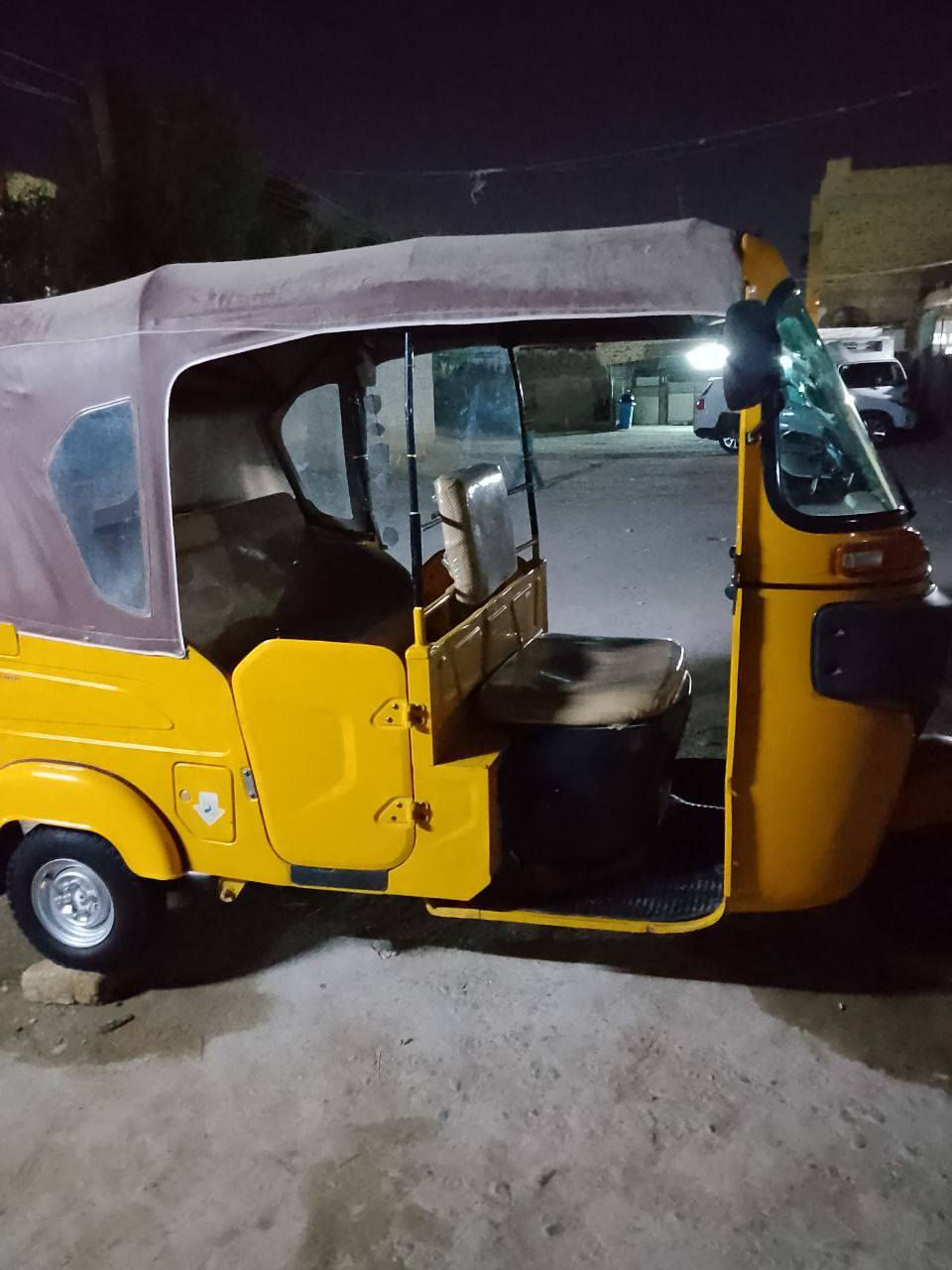 سلام عليكم تكتك لبيع 2022مرقم مكاني ميسان الماجديه خاص ما اجاوب ***********
