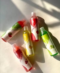 جل مزلق • نكهة فواكه • للبشرة الحساسة