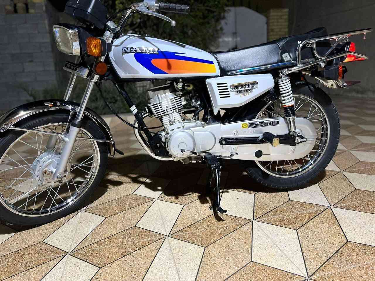 نامه 23 شلامچه وكيل نوار أوراق اصولي كاملات فول نضافه الديوانية مركز ( بواحد و200) وبيها مجال بسيط ***********
