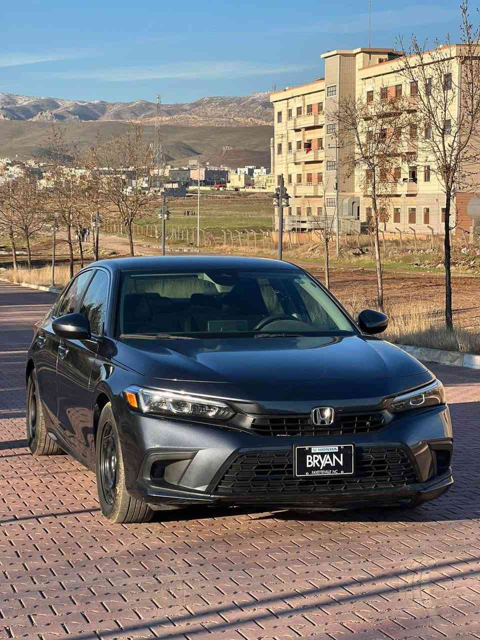 هوندا سيفيك 2023 LX 
السعر ١٣٣$ومجال
ضرر شبر جملغ و بابين صبغ بدون داخلي بدون ايرباك بجم كپض 
شرط تترقيم شمالي 
محرك 2.0L v4
بضمه 
تشغيل عند بعد
شاشه 
كاميره
حساس
تحديد سرعة
تحكم سكان 
مكان سيارة عقره 
اتضل واتساب ***********☎️ أربيل, العراق
