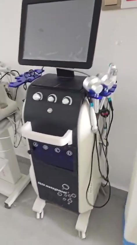 أجهزه تجميل للبيع تصفيه مركز مستعمله نضيفه وجديده للبيع….رقم موبيل/***********
