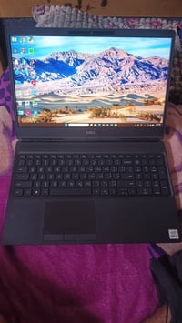 ديل 14 بوصة • i7 جيل10 • رام16 SSD512