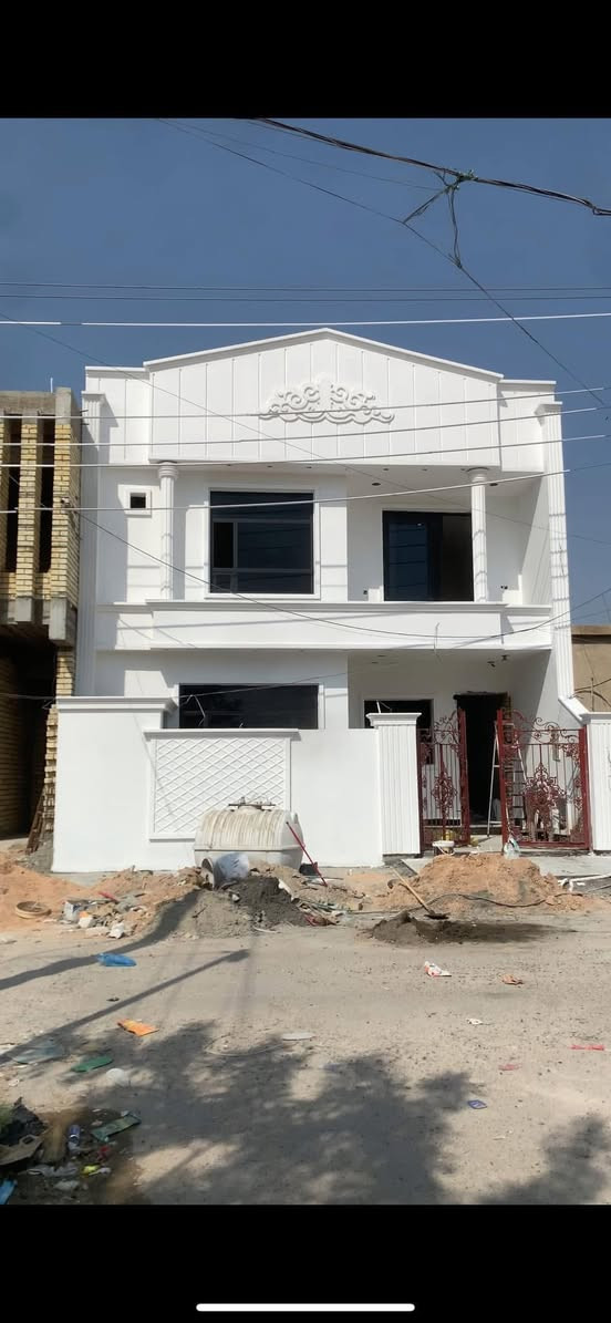 السلام عليكم
خلفة واجهات كافة مرمر حجر بورسلين فوم طلس 
ترميم منازل تسليم مفتاح شرط شغل درجة اولى 
مكاني بغداد حي الجهاد 
***********
