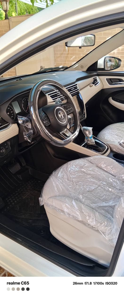 مۆدێل ٢٠٢٥ مواسەفاتی ستاندارد پڵەس  Mg5

تەنها ٥هەزار ڕۆشتوە زەمانی شەریکە گاعی دانەخراوە تەنها یەک شوێن بەردی زۆر بچوکی هەیە ڕەقەم سلێمانی نرخی ١١١وەرەقە مەجالیێکی کەم ***********

