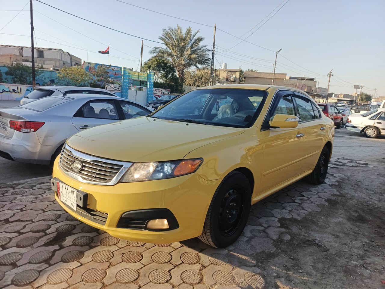 السلام عليكم رمضان كريم عليكم ان شاء الله كيا اوبتيما 2009  حادثها لغد مبدل بلادي مامبين شغل فول مشتغلي رقم بغداد  مشروع وطني تحويل مباشر  سنوية 2027  مصفرة هيئه سياره جاهزه حداديه اماميه ٨٠ بلميه  تخم تاير جديد  وباتري البارحه شديته جديد  ..مكينه 2400 جديده كير خمس نمر وارد امريكي  تبريد تدفئه مكفولات  سياره جاهزه ما بيها نقص مكان السياره بابل المسيب السعر 85 وبيها مجال

  .....ملاحظه نقصها فراش جنطه مابيها نسيته يم ابو الغسل وراح  وتجي تكلب اسياره 
(هاذه الموجود) مابيعلك زيرو لان  اكو هواي يعاملون ويتعبون وميشترون 

 اتصال على الرقم ***********
