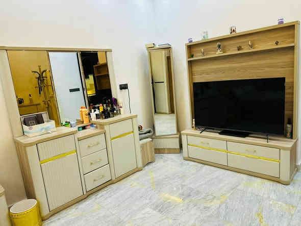 غرفة نوم للبيع بغداد البنوك
***********
