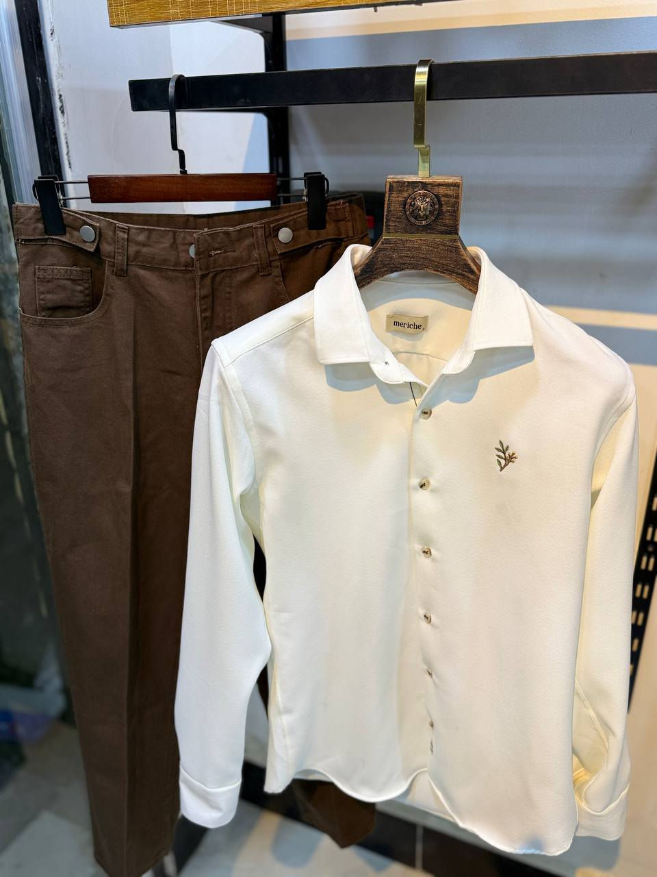 الموسم الصيفي 
العنوان حي العسكري _قرب مركز الشرطه 
بيج المحل /https://www.instagram.com/k_u2t0?igsh=MXV4ZGtzNTVha2Fneg==


**إذا كنت صاحب هذا الإعلان وتريد حذفه لأي سبب، رجاءا أرسل رسالة إلى الدعم الفني**