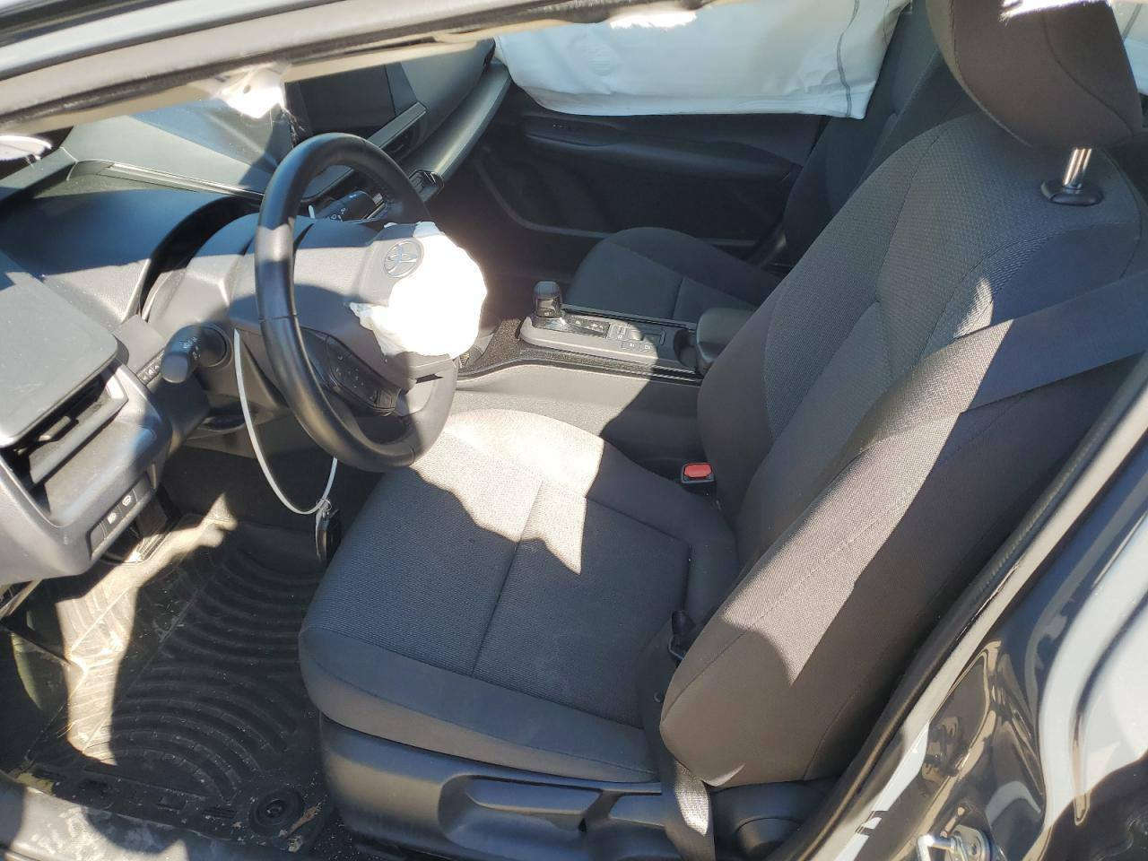 السلام عليكم
للبيع بريوس موديل ٢٤ السيارة اليوم وصلت عمان 
السعر105$ على وضعها بعمان قفل من الاخير شراي خابر  لا تعبني ولا اتعبك السعر قفل السيارة تشتغل ماكو هيج سعر حتى بالمزاد 
***********
