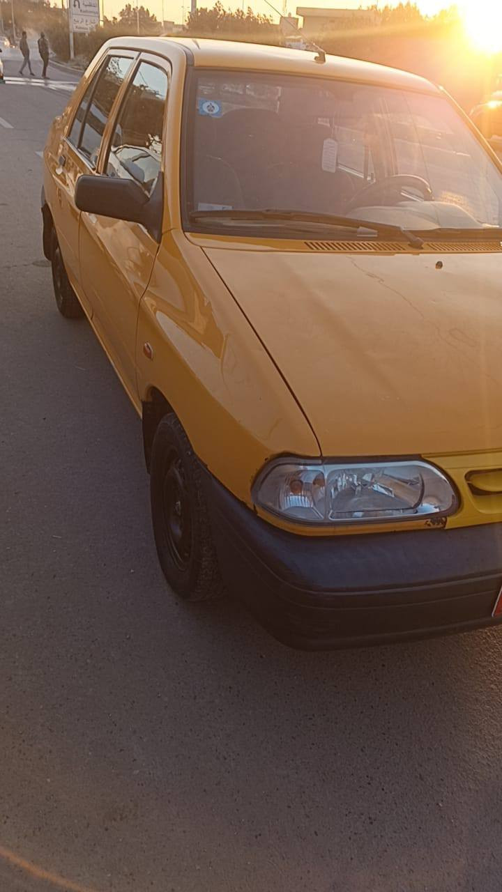 السلام عليكم 2018 سياره حلوه وخير من الله رقم بغداد تخم تاير جديد كير محرك خير من الله اخوان اني مكلف بالنشر وهذا صاحبه بالسياره سياره باسمه كانها بغداد شعلة 
//***********//
