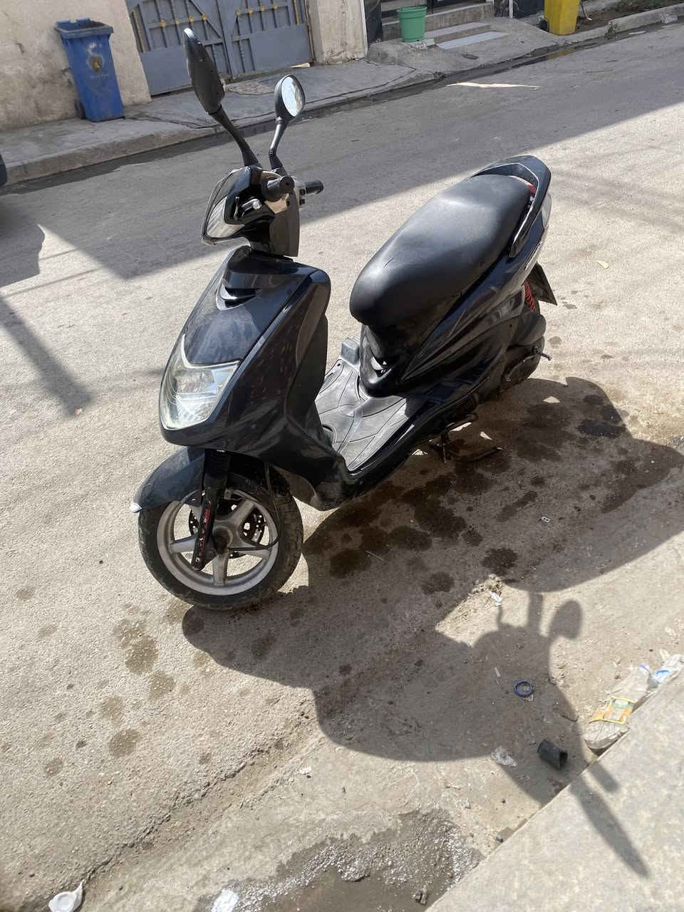 دراجه لبيع سكنس او مراوس ماكس او بوليس دراجه حلوه ضيفه كله جديد هسه مجفت جديه دراجه بيه شي موحلو بس جبنه تعاجز سويه بيع هيج سعره 500وبيه مجال قليل بغداد شعب ***********
