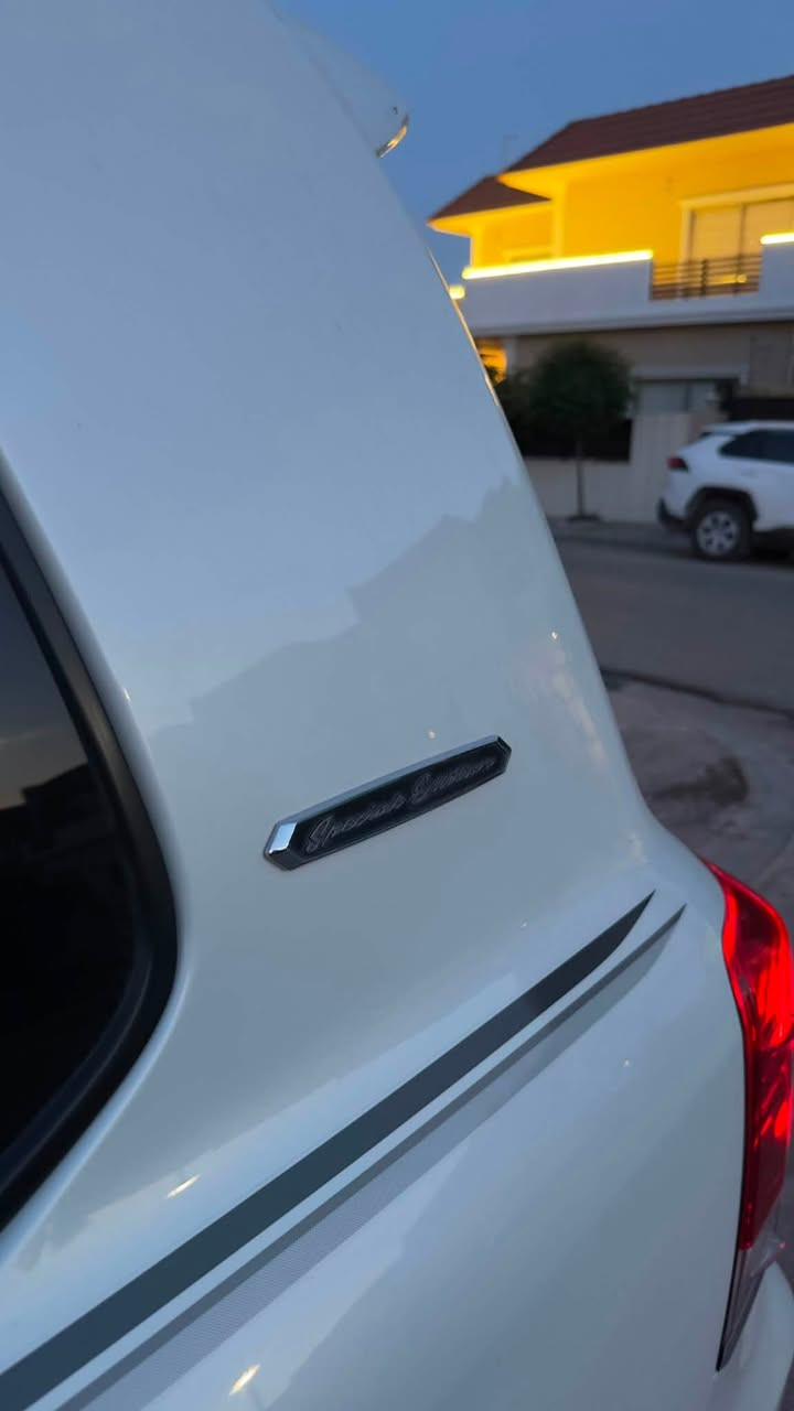 السلام عليكم لأندكروز موديل  2019 ساز باب اول
Special edition  grand touring 
🔹محرك V6 4000

🔹سياره بلكارتونن 
🔹رقم اربيل بسمي تحويل تريد ثاني يوم سنويه 🔹2031
🔹هزه جديده
🔹مكفوله كفاله عامه من صبغ وتبديل والفتح 🔹حتى الدعاميات كفاله
🔹فول مواصفات 1/1
🔹عداد لكزز
🔹بصمه تشغيل
🔹بصمه أبواب
🔹أشارت ترحيب
🔹تشغيل عن بعد مري شفط
🔹كامره خلفيه
🔹فتحه سلايت
🔹كشنات جلد اصلي
🔹كشنات ثنين ثلاث حركات
🔹جام تصعيد تنزيل عل ريمونت
🔹دبل ماوس
🔹8 ايرباك
🔹جنطه كهرباء ذكيه
🔹3قطع تبريد
🔹اشاره لكزز
🔹ثلاجه
🔹مطفايه حريق
🔹مري شفط قلاب
🔹شاشه اماميه
🔹شاشات خلفيه
🔹سماعات
🔹حساس أمامي
🔹حسياس خلفي
🔹وباقي مواصفات الساز المعروفه
🔹السياره جديده بمعنى الكلمه وياها تخم تاير 🔹جديد ياباني ماشيه 99 الف حقيقي
🔹السعر 510 وبيها مجال
🔹للإستفسار اتصل ***********
🔹مكان السياره اربيل

