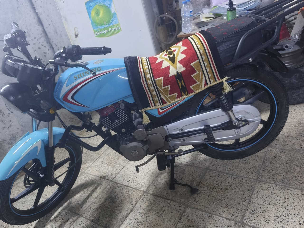 موديل ٢٣ أوراق أصلي مو استنساخ أصلي أصلي العنوان حله نادر الأولى
***********
