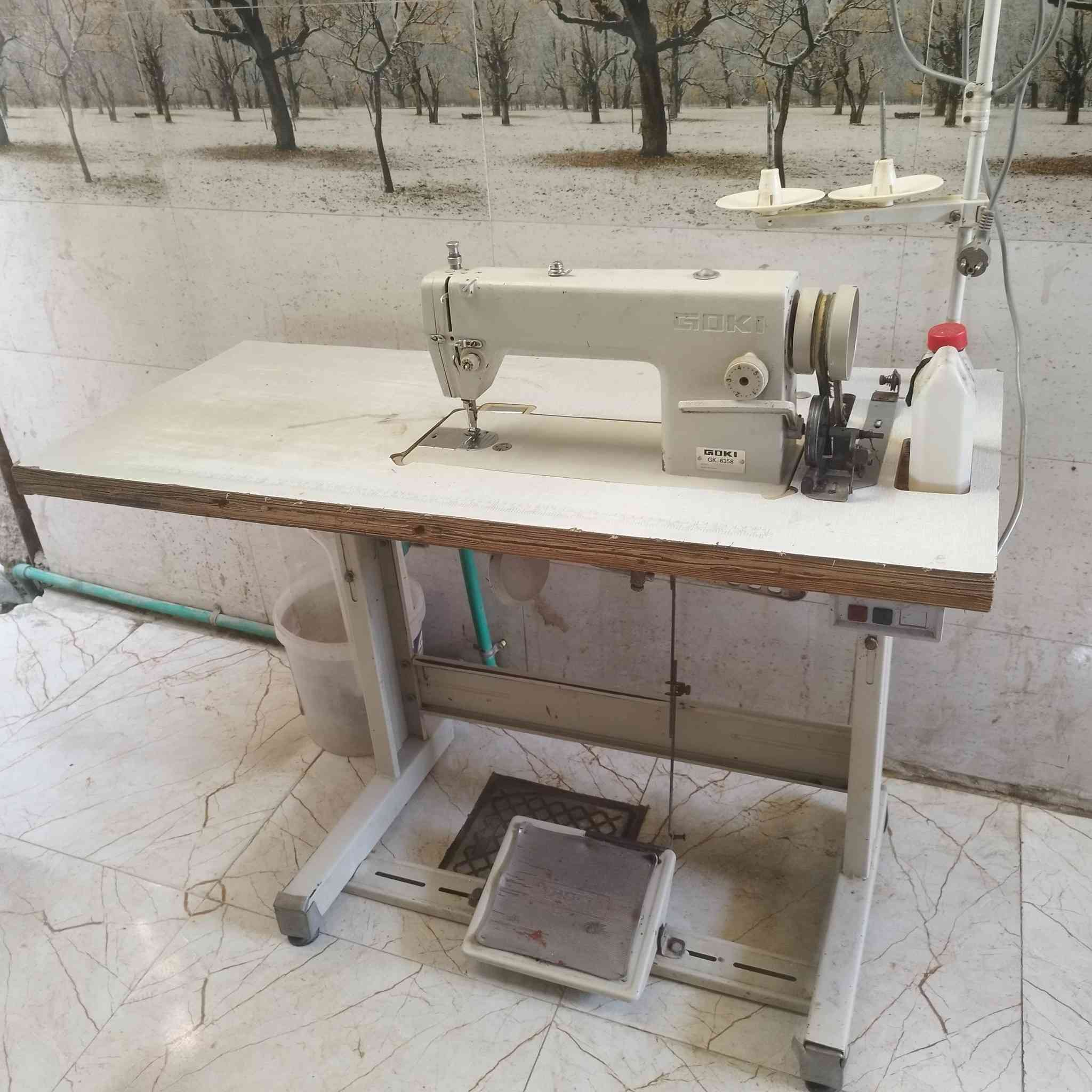 مكينه خياطه صناعي للبيع.  سعر. 150. قابل للتفاوض.  ***********
