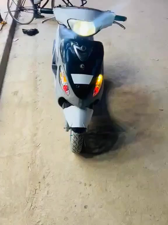 ماكس منغولي للبيع دراجه نضيفه كلش كهربائيات كامله مابيها كل نقص مكينه مفتوحه مكاني الديوانيه الحمزه الشرقي  رقم الهاتف للاستفسار. ‭+٩٦٤ ٧٨٣ ٠٠٥ ٨٨٥٥‬


**إذا كنت صاحب هذا الإعلان وتريد حذفه لأي سبب، رجاءا أرسل رسالة إلى الدعم الفني**