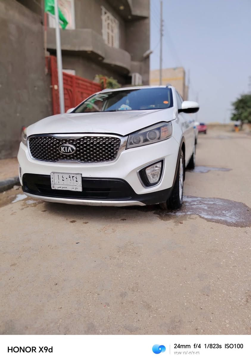 سلام عليكم سياره سيراتو موديل 16 خليجي مكفوله بيها بس باردات ماكينه كير حداديه تخم تاير تبريد شغال جهاز السياره ماشيه 201 بصمه تحكم ستيرن سبعه راكب سنويه 29 رقم ذي قار مكان الناصريه مركز سعر 185 وبيها مجال استفسار على هذا الرقم /***********
ملاحظة/ السياره بس للبيع
