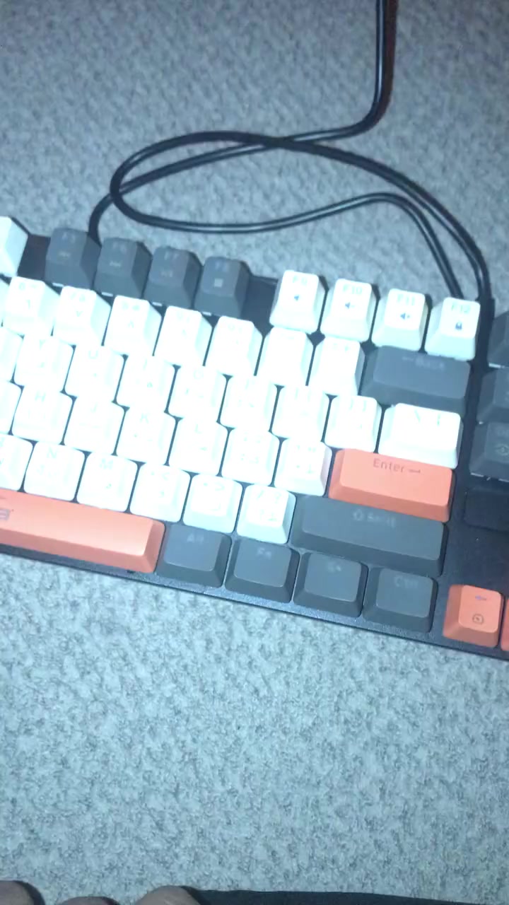 سلام عليكم كيبورد كيمنچ صيني ملون قطعه تنشلع وتتركب ، اعلى سعر انطي بي ، الشراي يراسل خاص .


**إذا كنت صاحب هذا الإعلان وتريد حذفه لأي سبب، رجاءا أرسل رسالة إلى الدعم الفني**