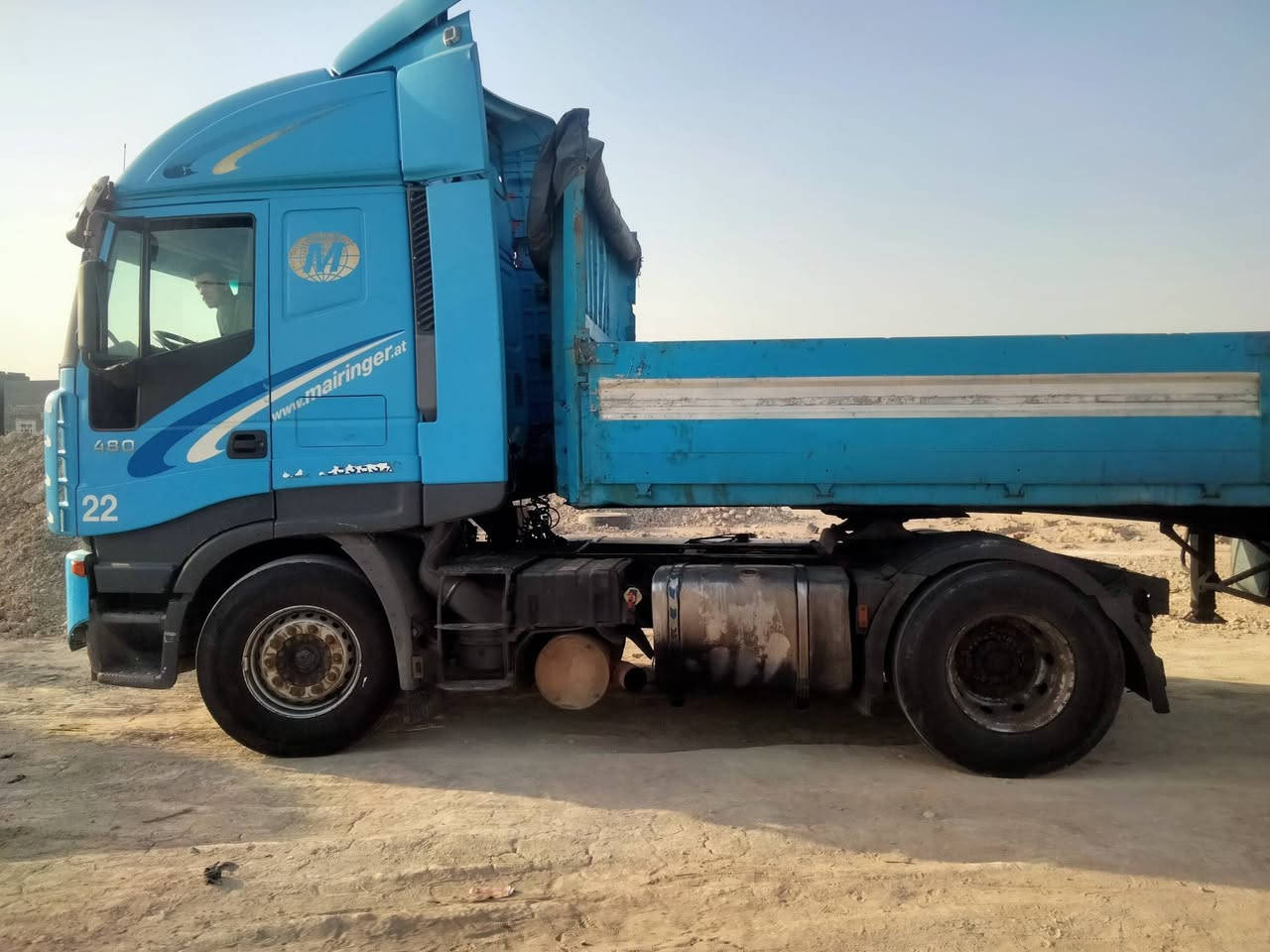 افيكو رأس وعربانه لبيع رقم دهوك موديل 2006سنويه جديد مربوطه فلات+ براد كير عادي محرك 480 تخم تاير رأس وعربانه سعر 160 العنوان البصره قضاء الدير الاستفسار ***********
