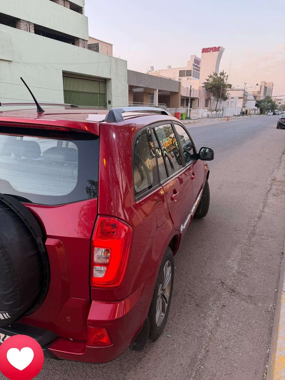 السلام عليكم
شيري تيكو 3 شركة عامة 2018
مواصفات
فتحة سقف
لايت لد امامي خلفي
حساس خلفي
شاشة اصلية
كشنات جلد
تحكم ستيرن 
كوز سرعة
رقم جديد وهزه جديده وباسمي مباشر تحويل 

ماشيه 46 الف حقيقي قابل للزياده

سياره ع ايدي من شركة بيه صبغ نص جاملغ ونص باب خلفي وكلير بنيد من الشركة بدون حادث
سياره نصبته حلوه مال بيت سعر89 وبيه مجال بسيط
مكاني  بغداد الكرخ 
***********
