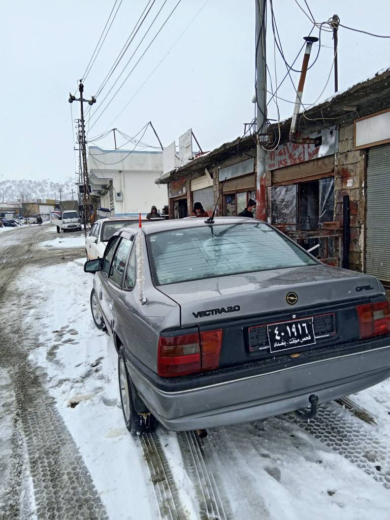 سڵاو لە هەموو هاوڕێیانی خۆشەویست ئەم ئۆپڵەمان هەیە بۆ فرۆش بیلاد 1994 سەیارەکە شتێکی زۆر جوانو پاکە دوو جام کارەبای ئۆتۆیە بیلاد تەبرید گەرمی مەزبوتە ئاڕمو ئەوەلیاتی بەشەرت مەکینە 20 ئەنفلۆی هەڵ نەپچڕاوە گێڕی عادیە زۆر مەزبوتو بێ کێشەیە ژ.م *********** 🫶 بنجوين, السليمانية
