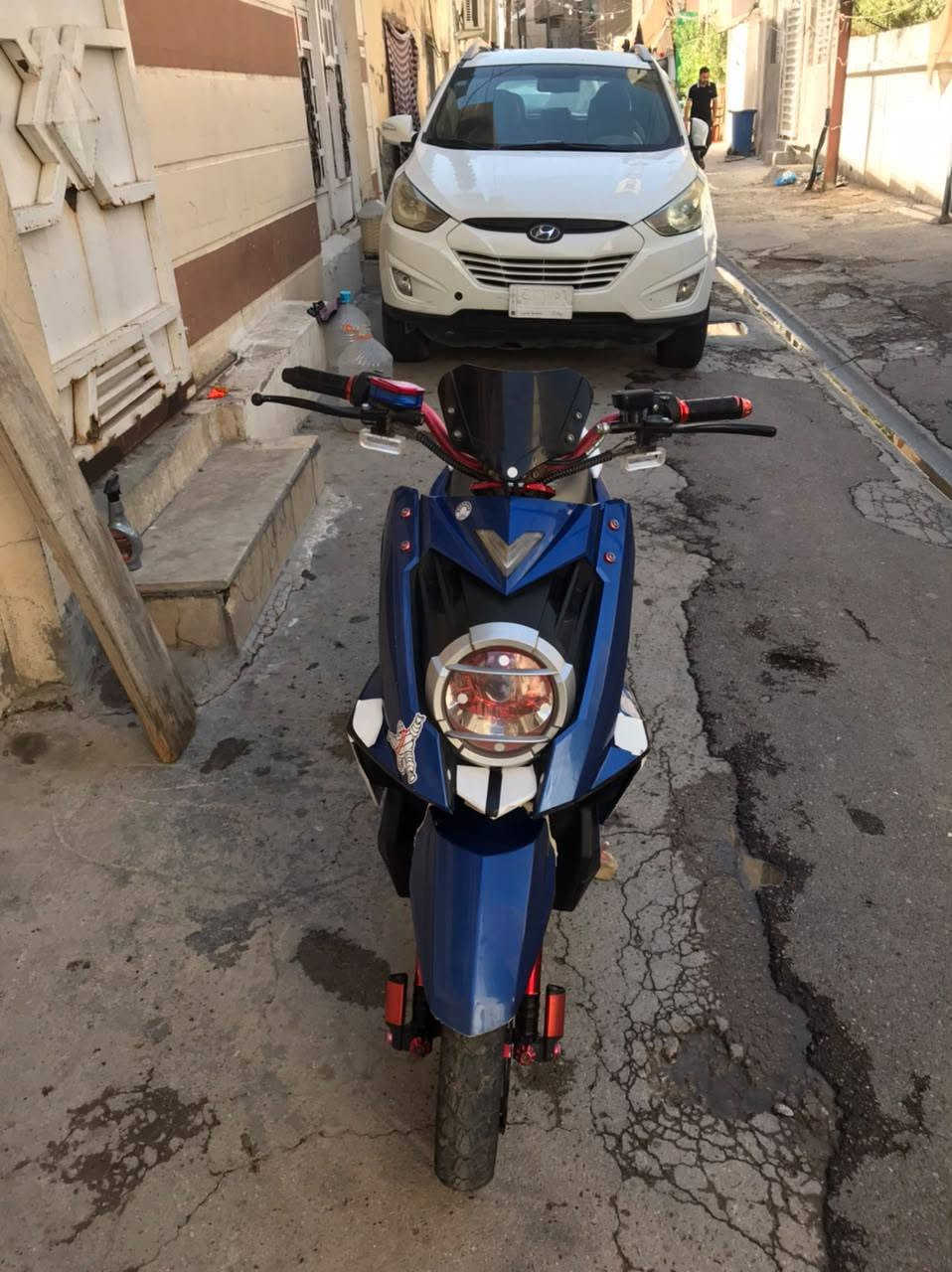السلام عليكم دراجه جديده ونظيفه بطاريه جدد بريطات شغالات شحن ايطول يومين او اكثر سرعه 60 مفتاح بصمتين 2 السعر  راسل وتدلل ***********
