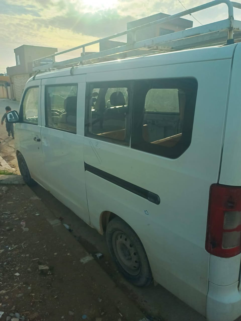 كيا فاو 
موديل 2015 
السيارة نضيفة حيل 
مكان السيارة موصل 
*********** واتساب 
السعر 37
