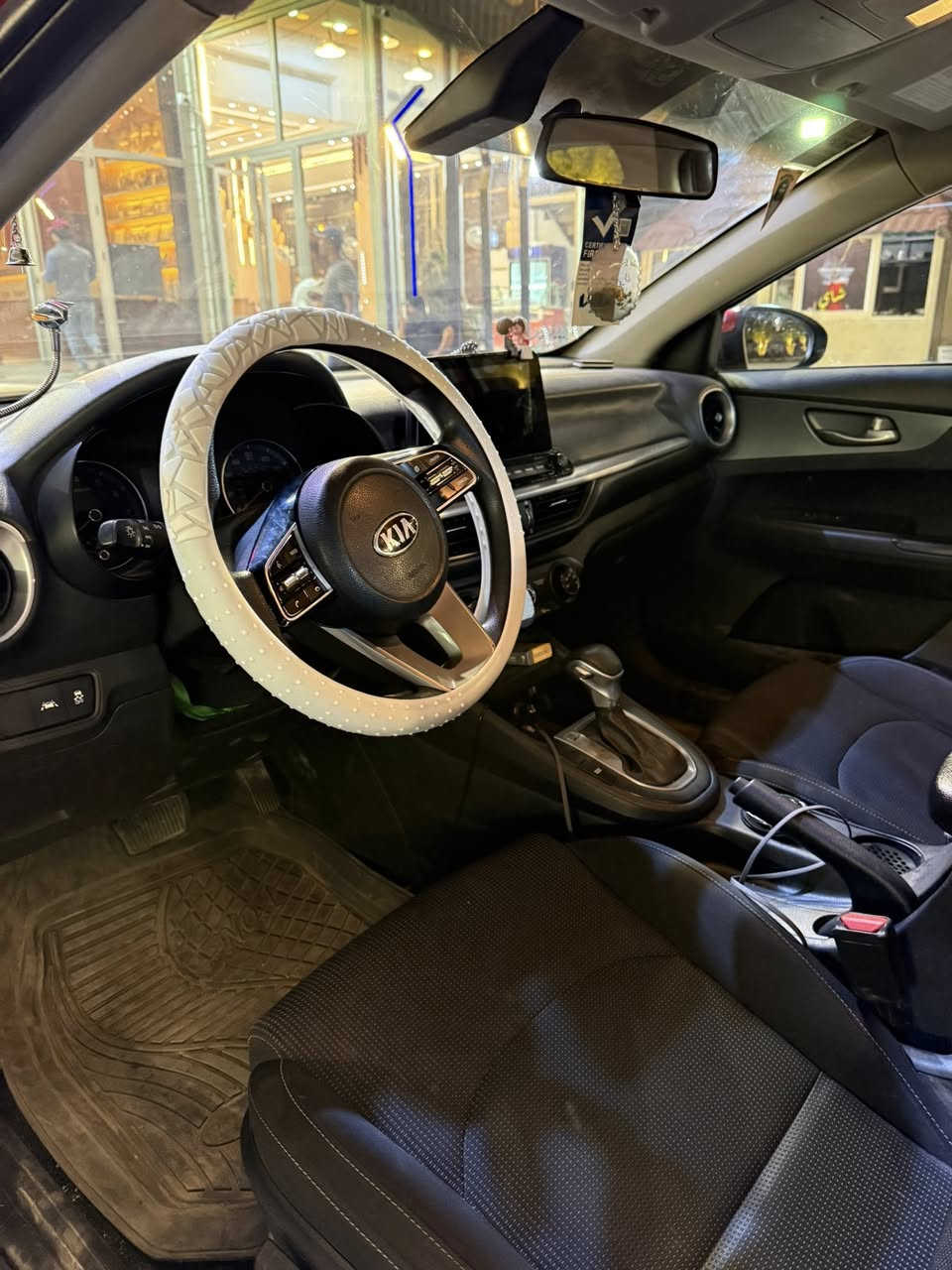 ‏سلام عليكم كيف فورتي موديل 20 ماكينة 2000 دوش بها ثلاث قطع بنيد جاملغ وباب بدون لغد ولاشاصي ￼السعر 120
‏*********** واتساب
