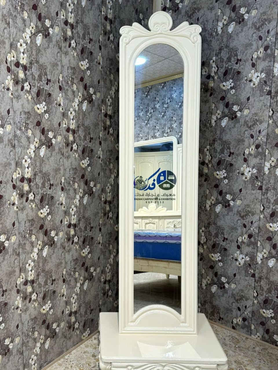 #موديل_رقم(22)
يتكون من 11قطعه
بسعر مليونين 350الف
متوفر بعده اللوان 
اللون يكون حسب رغبه الزبون 
وجه  mdfخارج11ملم 
داخل صاج طبيعي 4ملم
صبغ درجه اولى 
#غرف_نوم_عراقية_
بتصاميم_تركية_وعراقية 
شغل عراقي درجة اولى✔️
مع توصيل 🚛 وشد مجاني🛠
للحجز او الاستفسار يرجى التواصل على الخاص او 
 او واتساب (***********) 

.
.موقع #الديوانية_قضاء_الحمزة_الشرقي
