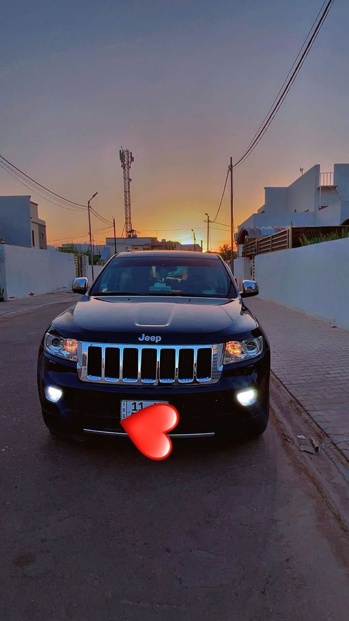 السلام عليكم شباب جيب موديل ١١ لسياره فول ماعده الجنطه محرك٥٧٠٠لتواصل رقمي ***********
