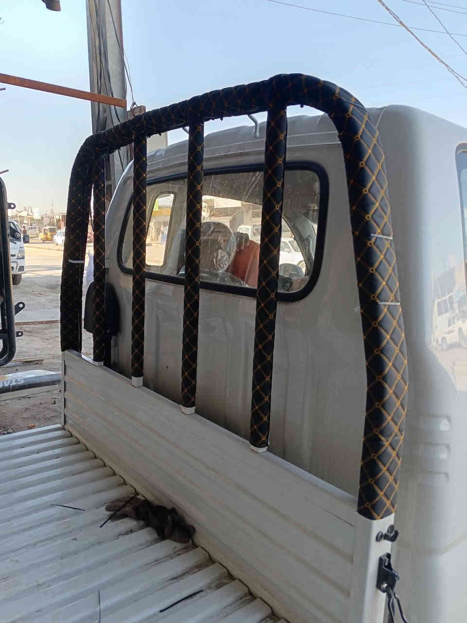 -- اقرأ. المنشور ⬇️⬇️⬇️⬇️

🌪 وين آخِذك… وين أنهزم بيك… أو بكِلِيبي أخليك؟
مو بعيد… مو صعب… لأن المكان اللي يدور عليه كل محب للترتيب والفخامة صار واضح!
✨ وكالة الجنابي للأدوات الاحتياطية وكماليات السيارات ✨
المكان اللي يجمع الأصلي، والثقيل، والمضمون بسعر يناسب كل واحد يحب سيارته تكون قدّام الكل “غير شكل”.

---

🔥 ليش تختار وكالة الجنابي؟
لأن شغلنا مو مجرد بضاعة… شغلنا ثقة، دقّة، وقطع نتعامل وياها كأنّها لسيارتنا إحنا.
✔ كل قطعة نخلي بيها بصمتنا
✔ كل زبون نعتبره صديق قبل لا يكون مشتري
✔ وكل شغل نحرص يكون درجة أولى… بدون تنازل

---

🇰🇷 الغلاف الكوري الأصلي – وزن ثقيل

هذا الغلاف مو مجرد منتج…
هذا حماية، متانة، وثبات يخلي سيارتك ترجع “وكالة” حتى لو مشت ألف كيلومتر.

🔥 ميزات الغلاف الكوري الأصلي عندنا:

وزن ثقيل فعلي… مو بس بالحجي

خامة قوية تتحمل حرارة وأمطار وغبار

يركب مضبوط بدون فراغات

يعطي السيارة شكل مرتّب وفخم

يقاوم التمدد 

⚠️ ملاحظة مهمة:
أكو بالسوق هواية أنواع خفيفة يبيعوها عالأساس “أصلي”…
بس الأصلي الحقيقي تعرفه من أول لمسة… ومن أول تركيب… وإحنا نوفر الحقيقي وبس.

🇰🇷🇰🇷🇰🇷🇰🇷🇰🇷🇰🇷🇰🇷

---

🚘 المتوفر الآن في وكالة الجنابي:

✨ تغليف بدي كيا 4000

خامة قوية

لمعان مستمر

شكل مرتب جداً

مناسب للسيارات الفخمة أو اللي تحتاج حماية أكثر

✨ تغليف بدي كيا 2700

سعر مناسب

جودة ممتازة

يركب نظيف وثابت

اختيار ذهبي للّي يريد شغل مضبوط بسعر أخف

✨ سليكون خاص للتغليف – شغل درجة أولى

يثبت الغلاف بدون ما يسبب ضرر

يتحمل حرارة الصيف

يحافظ على القطعة ثابتة وما يخليها تتحرك

💎 كل القطع مختومة – مفحوصة – ومضمونة.
🔥 أسعارنا مدروسة حتى الزبون يطلع راضي وراجِع بإرادته… مو صدفة.

---

📍 العنوان: طويريج / مقابل فرع حي الصناعية
📞 الاتصال: ***********

🚗 وكالة الجنابي… لأن سيارتك تستحق الأفضل، وانت تستحق جودة ما تخيب ظنّك.
