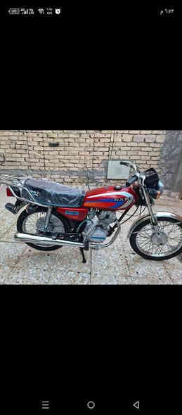 السلام عليكم شباب دراجه زيروموديل سبعه وعشرين*********** السعر 27 (077
