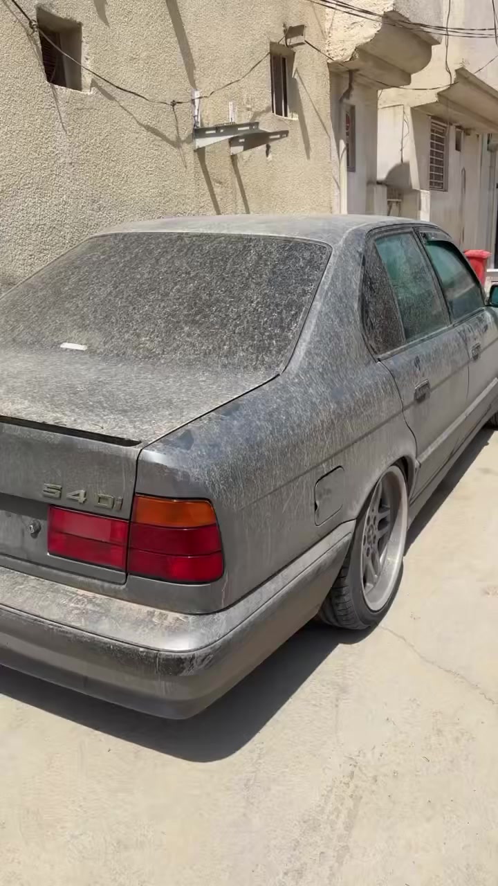 540
اصل 8 
موديل 93 وارد يابان 
ويل رياضي 
دعاميات M
كشن كهرباء 
سستم صوت ودمام 
منظومة لايت زنون 
رقم بغدا باسمي 
السيارة بدون صبغ قطعتين فقط ولا حادث كفاله 
كير مكينه شرط
حداديه 99/100 
تخم تاير 
ترايك البصره 260


**إذا كنت صاحب هذا الإعلان وتريد حذفه لأي سبب، رجاءا أرسل رسالة إلى الدعم الفني**