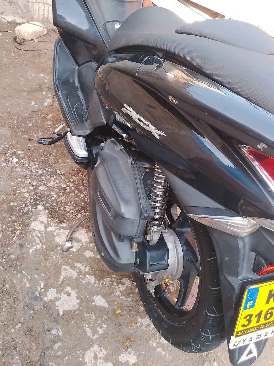 دراجه البيع نضيفه السعر مليون ونص
***********
