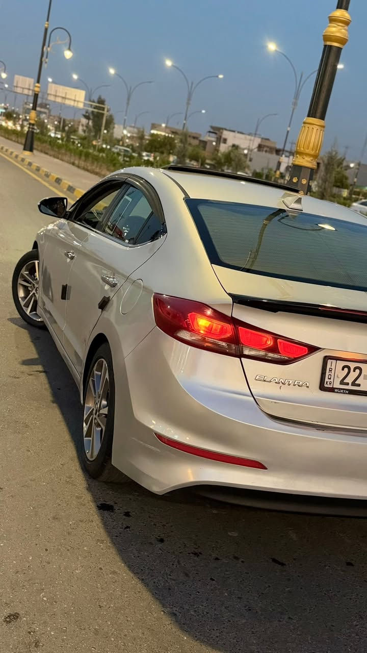 النترا امريكي 2018 لمتدد فول 1/1 انفنتي اعلى فئة
فووول مواصفات شكو بالك مواصفات بيها 

بصمة تشغيل + ابواب + صندوق

سلايت 

صندوق ذكي 

كشنات خزن + جلد + كهرب 

مري قلاب ع بك + اشاير بلمري

رادارات جانبيه امامي خلفي 

تحديد مسار+ مثبت سرعة+ قيادة ذاتية 

اشاير ترحيب+ ويلكب كروم لمتدد

بجم كامل زينون + بك لايت لد

تبريد بيانو منفصل 

شاشة + كاميرا  + تحكمات ستيرن كامل 

شاشة اعطال + سماعات انفنتي اصلي شركة

وبعد بيها هووواي مواصفات معروفة 

رقم اربيل الجديد شرط التحويل ..

ضررها قبغ صندوق فقط وبيها مكانات صبغ ابيعك حزام

 بدووون دواخل شرررط بجم كبس خلفي كبس تكم دواخلها ع وضع الشركه 

محرك وكير وطخم كلوو شرط سيارة جاهزه

السعر 115 وبيها مجال بسيط 

*********** 

مكاني موصل الايسر
