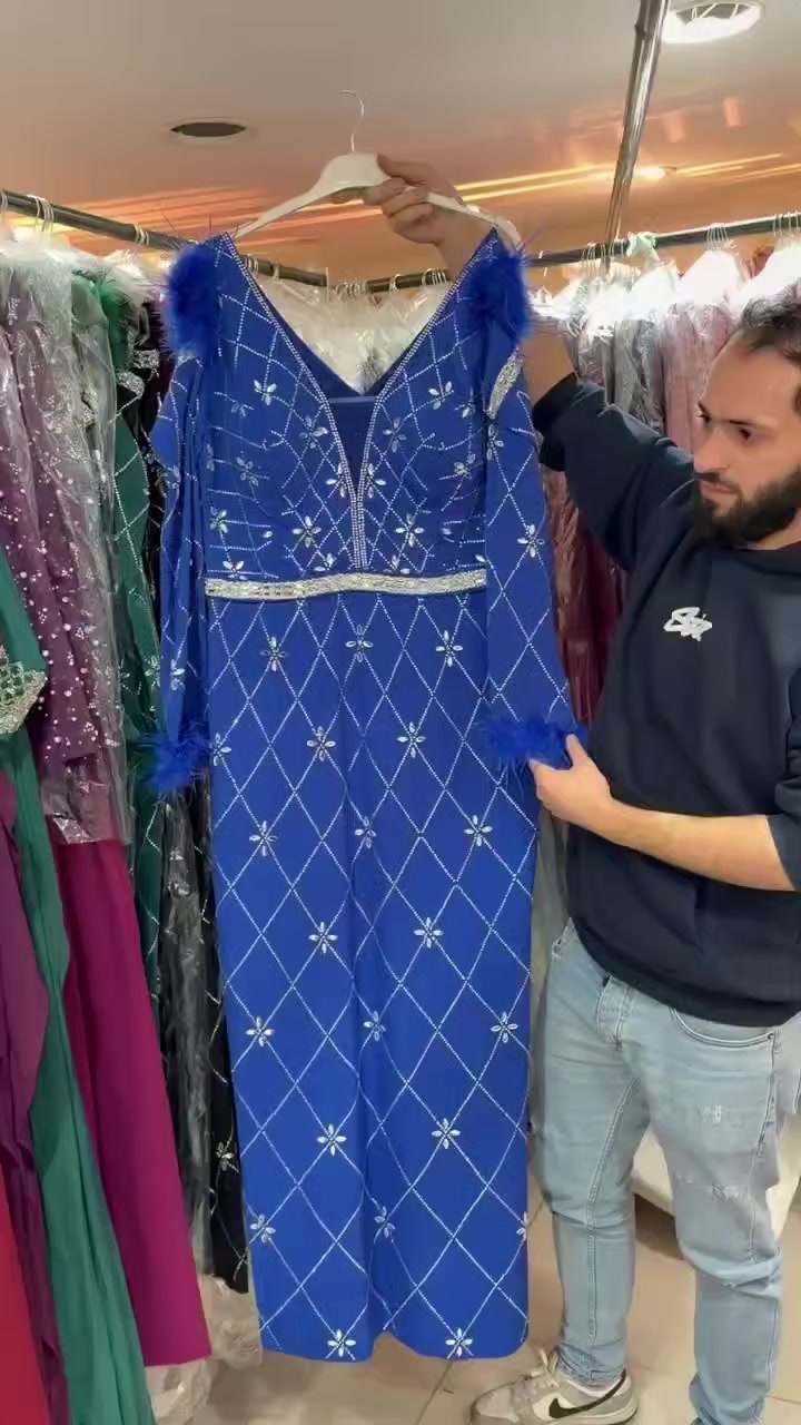 ✨️شروه فساتين سهره ثقيلة 
✨️ العدد 200قطعه سيريات نظامية 
✨️السعر 17💲 دولار
🌟للحجز والاستفسار على الوتس👇
+905377654036


**إذا كنت صاحب هذا الإعلان وتريد حذفه لأي سبب، رجاءا أرسل رسالة إلى الدعم الفني**