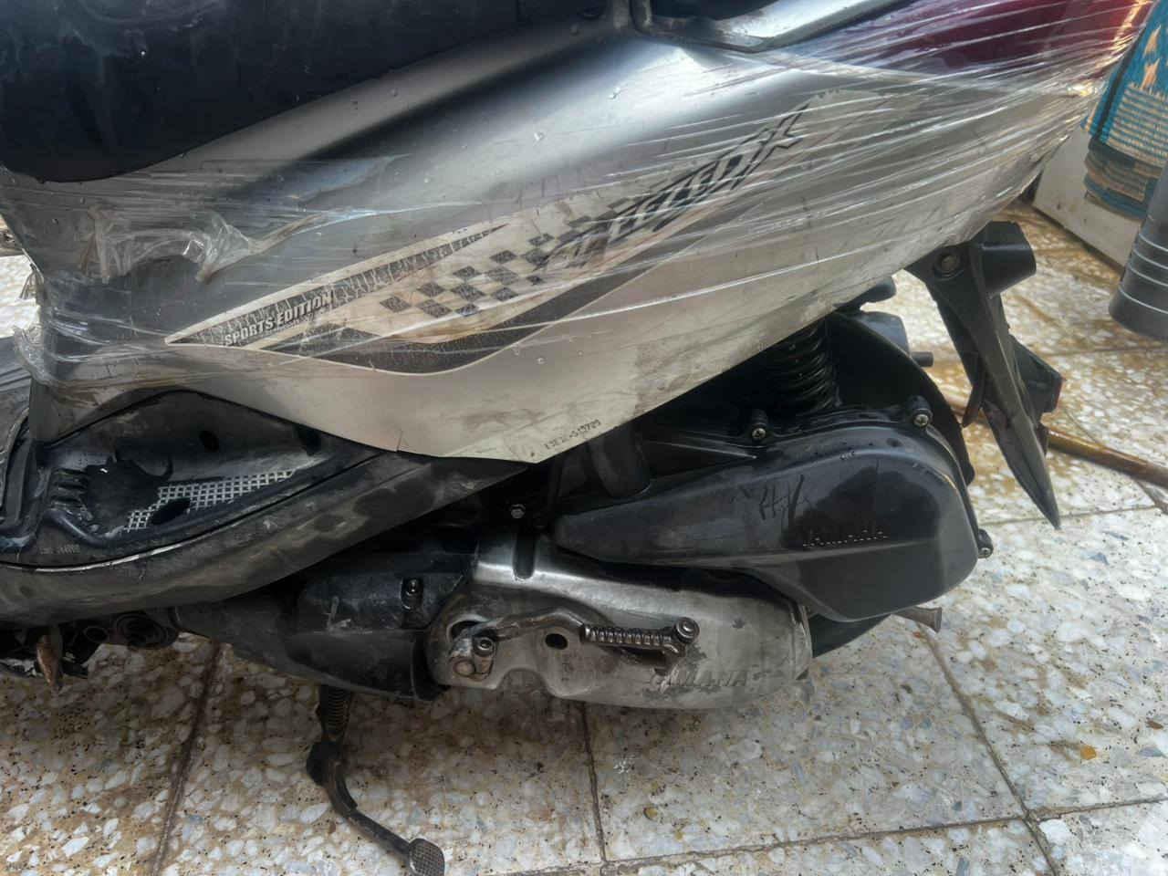 دراجه بريز للبيع العنوان بغداد الزعفرانيه السعر 450/ ***********

