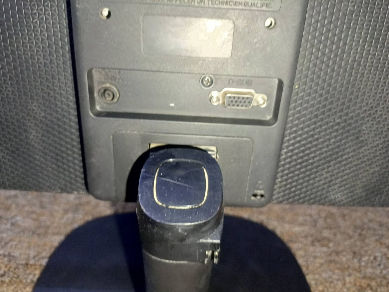 شاشه ال جي  ماعرف تشتغل او لا اذا عندك محوله ترهم الها تعال احبها وقيم سعره مكان بغداد


**إذا كنت صاحب هذا الإعلان وتريد حذفه لأي سبب، رجاءا أرسل رسالة إلى الدعم الفني**