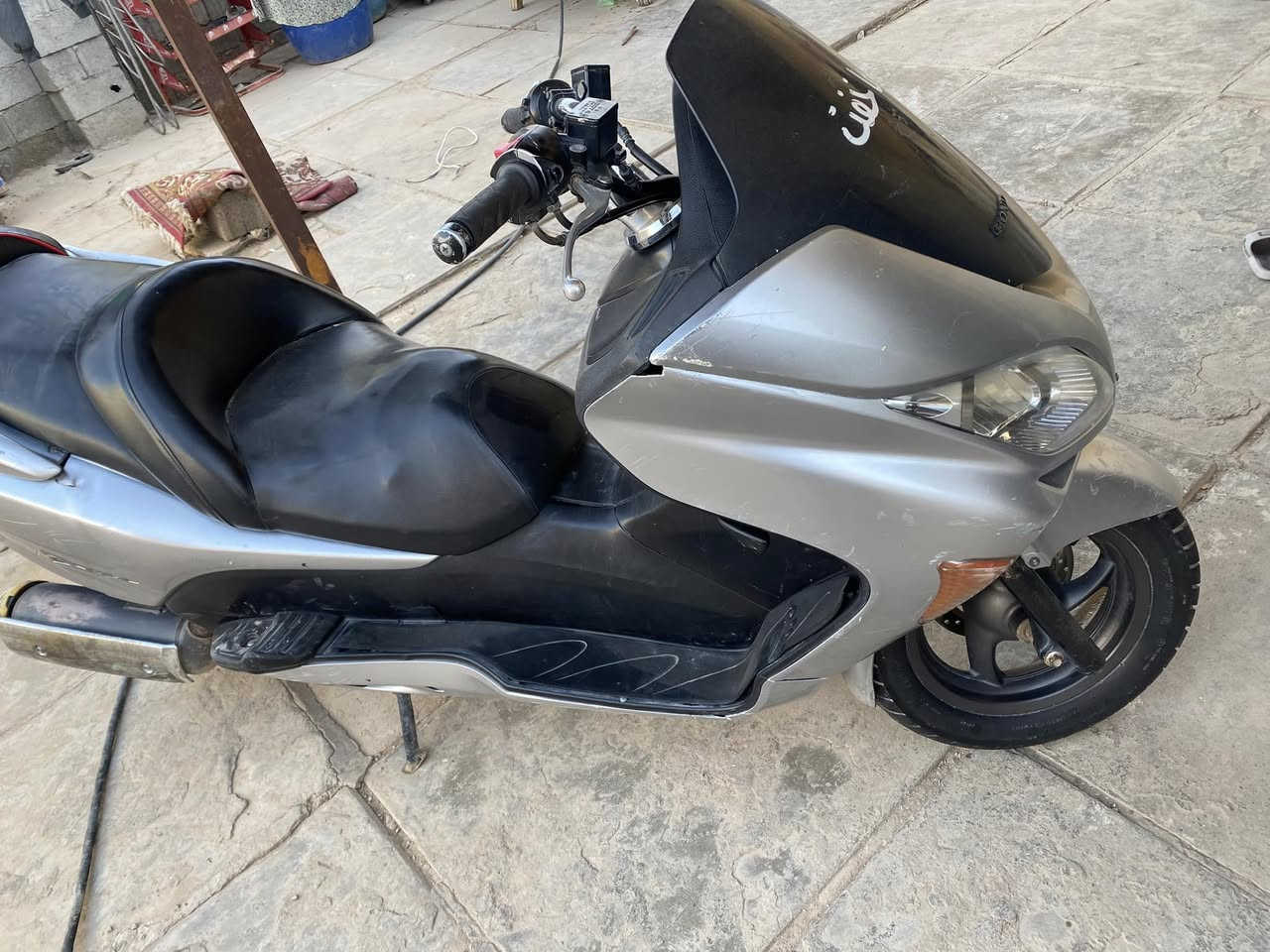 سلام عليكم فورزه08البيع اي سفسار تفضل***********السعر 550
