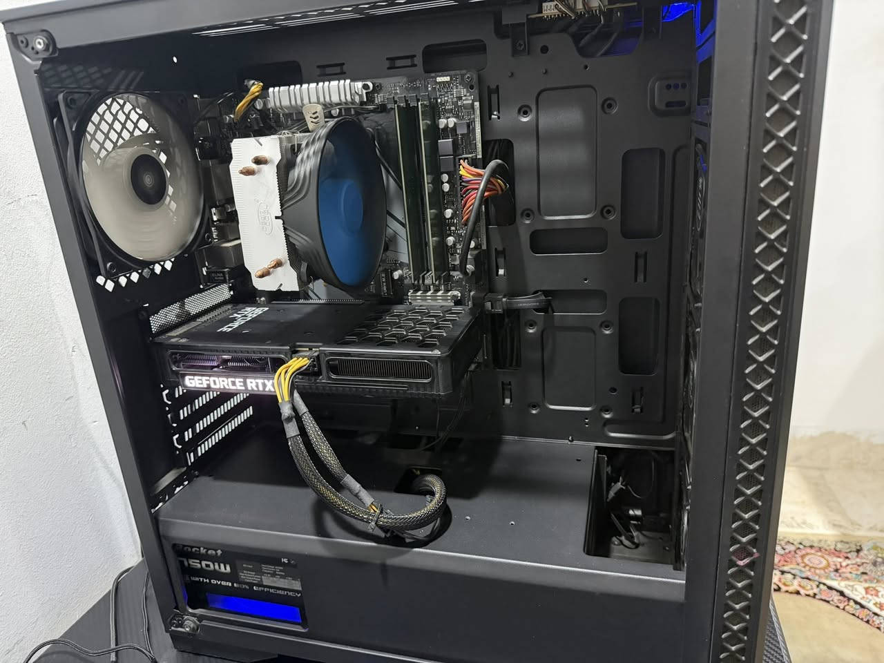 سلام عليكم pc فول نظافه 

تدبيل معجون كل ٦ اشهر + تنظيف و صيانه عامه كل ٦ اشهر 

مواصفات

RYZEN 5 5600 X

B450M ASROCK PRO4

RAM 16G 3200HZ 2x8

RTX 3060 PALIT 12G

SSD 120G ADDLINK 

HDD 1TB 7200RPM

P750W +80

CASE MATREXX50

صيانه دوريه كل ٦ اشهر نظافه فول
السعر 700$ بيها مجال 
للتواصل واتساب ***********
