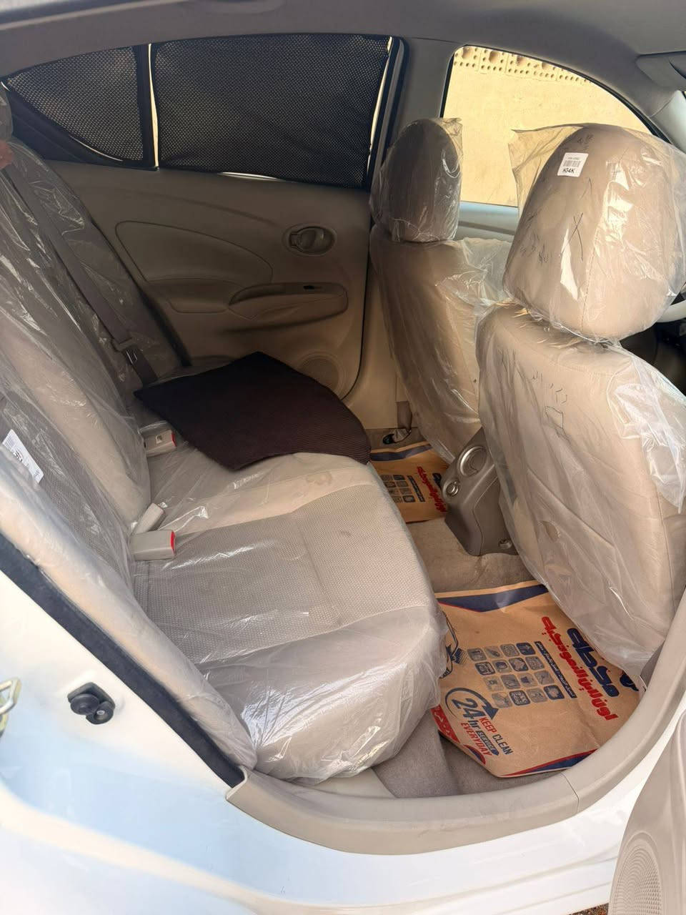 نيسان صني للبيع موديل 25 ماشي 20 بيها ضربه بالبريد وبالباب على قد شبر والباقي كفاله السعر 123 الاستفسار على هذا الرقم***********
