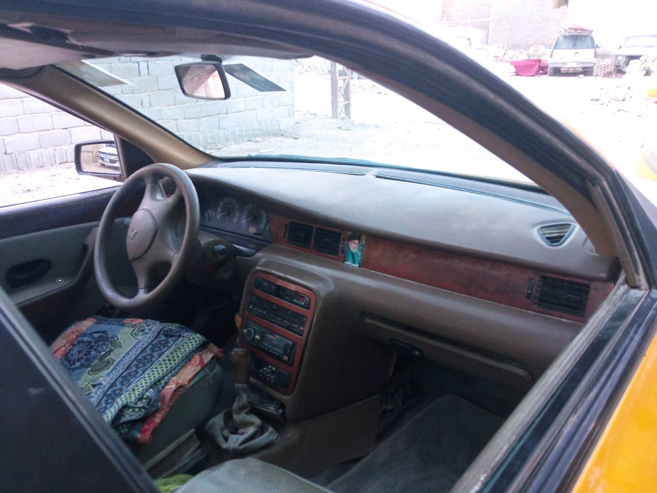 سمند ٢٠١١السياره معمره وبيه مكينه يساكو كارتون صارله ١٥يوم من شديده صدر جديد مشط جديد رقم انكاليزي بابل بسمي عنوان ((كربلاء ))