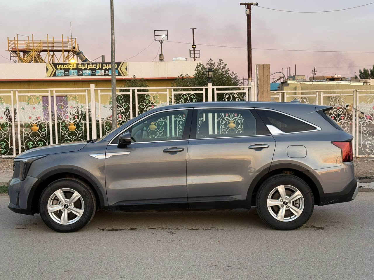 سورنتو 2024 وارد امريكي نص فول مكينه 2500 سبعه راكب بدون بجم بدون ايرباك حادث باب وجاملغ مبدلات سياره كلش جديده دخول جديد ترقيم جديد 
السعر 225 
بغداد الزعفرانيه ***********
السياره داخل كتاب شهداء - تستلم وكاله بغداد, العراق
