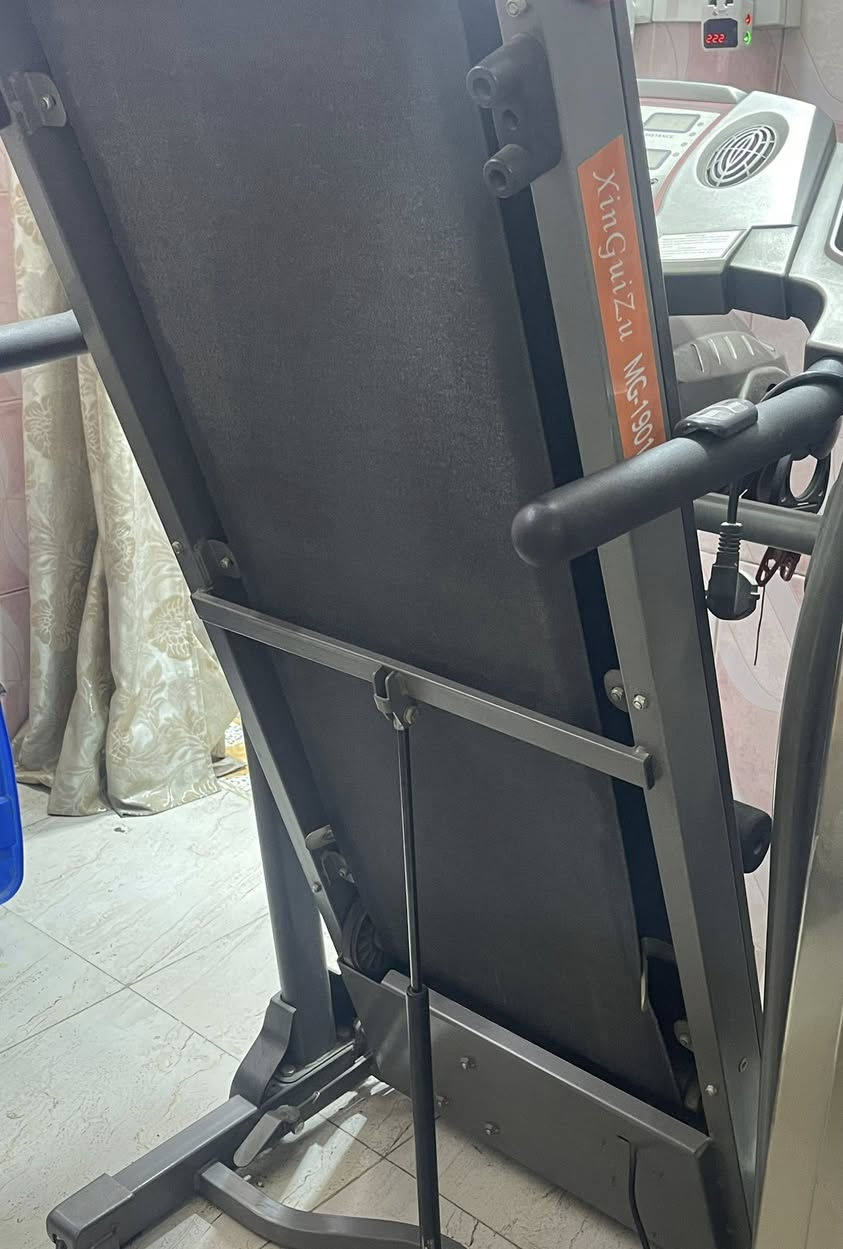 السلام عليكم جهاز مشي مع رجاج المكان بغداد السيدية لا يوجد توصيل السعر ٢٥٠ الف
للتواصل 

+964 781 436 4642
