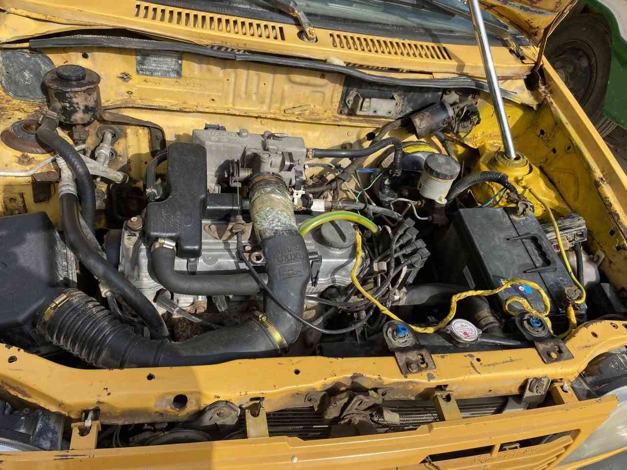 السلام عليكم.
سايبا مديل 12 
كير ومكينه جديده ع شرط 
شاشه وسماعات جديده 
 سنويه لل 26
راعيها يريد مداور. عليها هيئه وغرامات 150 اصفرهن الك .

مصبوغه صبغ عام للجماليه 

السعر 19 ورقه وبيها مجال قليل 

رقم التلفون /
***********
مكاني ديوانيه حي الفرات
