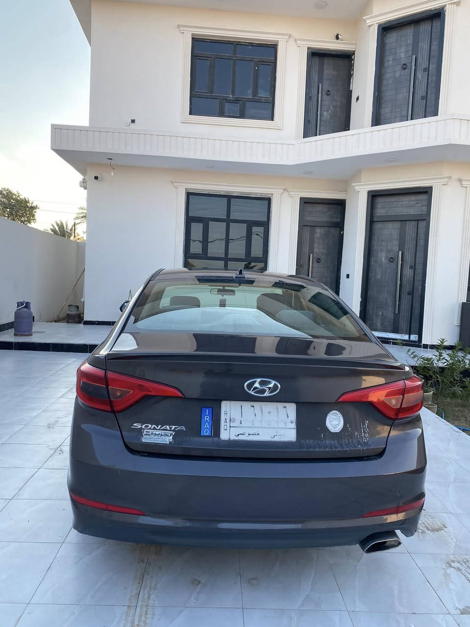 السلام عليكم

سوناتا  للبيع او مراوس
٢٠١٧ 
محرك ٢٤٠٠ وارد امريكي
رقم ديالى مشروع وطني
حادثهه جامرلغ السائق الامامي والبنيد ايضا مصبوغ موضح بلسونار
السياره ما ينقصهه شي ميكانيك كهرباء حداديه 

بيهه خبزه بلصندوك يابسه😅 
السعر ١٢٥ ورقه
عنوانهه ديالى الخالص الاسود
***********
