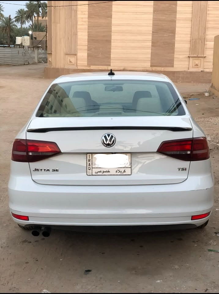 جيتا 2018  امريكي رقم كربلاء باسمي
ضرر بنيد مبدل ودعامية صبغ ماشية 90 الف مواصفات se فتحة بصمة كامرة خلفية رادارات خلفية كشنات جلد وبعد مواصفات محرك 1.4 تيربو 
للتواصل خاص او الاتصال على الرقم ***********
